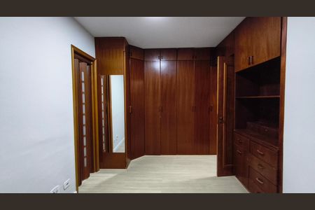 Apartamento para alugar com 81m², 3 quartos e 2 vagas Apartamento para alugar com 81m², 3 quartos e 2 vagasSuíte