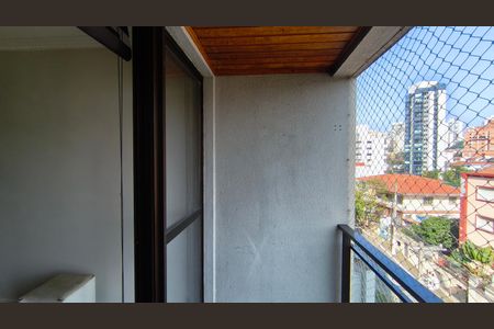 Apartamento para alugar com 81m², 3 quartos e 2 vagas Apartamento para alugar com 81m², 3 quartos e 2 vagasVaranda