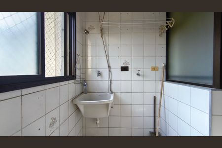 Apartamento para alugar com 81m², 3 quartos e 2 vagas Apartamento para alugar com 81m², 3 quartos e 2 vagasÁrea de Serviço