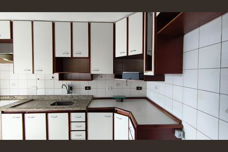 Apartamento para alugar com 81m², 3 quartos e 2 vagas Apartamento para alugar com 81m², 3 quartos e 2 vagasCozinha