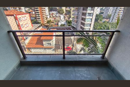Apartamento para alugar com 81m², 3 quartos e 2 vagas Apartamento para alugar com 81m², 3 quartos e 2 vagasVaranda