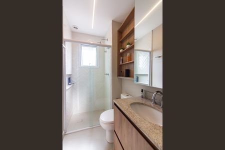 Apartamento à venda com 72m², 2 quartos e 1 vaga Apartamento à venda com 72m², 2 quartos e 1 vagaBanheiro da Suíte 1