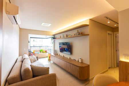 Sala de apartamento à venda com 2 quartos, 72m² em Centro, Osasco