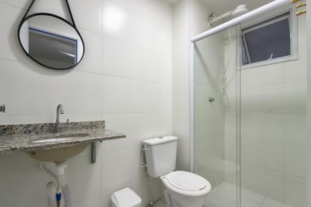 Apartamento para alugar com 80m², 2 quartos e 1 vaga Apartamento para alugar com 80m², 2 quartos e 1 vagaBanheiro da Suíte 1