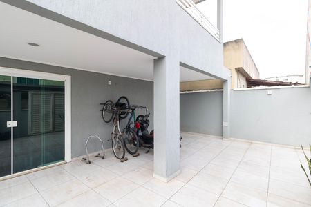 Garagem de casa à venda com 2 quartos, 180m² em Santa Cruz , Rio de Janeiro