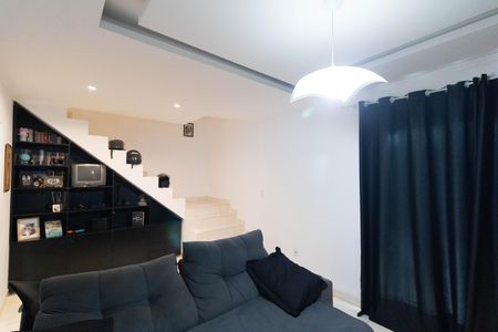 Casa à venda com 180m², 2 quartos e 1 vaga Casa à venda com 180m², 2 quartos e 1 vagaSala