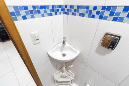 Casa à venda com 180m², 2 quartos e 1 vaga Casa à venda com 180m², 2 quartos e 1 vagaBanheiro do Quarto 1