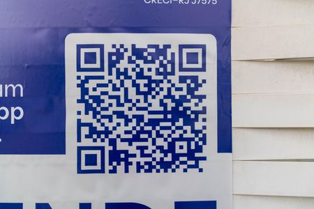 Casa à venda com 180m², 2 quartos e 1 vaga Casa à venda com 180m², 2 quartos e 1 vagaPlaquinha