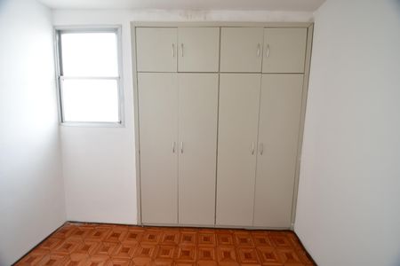 Apartamento à venda com 80m², 2 quartos e 1 vagaQuarto 2