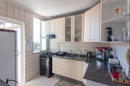 Apartamento à venda com 55m², 2 quartos e 1 vaga Apartamento à venda com 55m², 2 quartos e 1 vagaCozinha