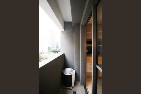 Apartamento para alugar com 24m², 1 quarto e sem vaga Apartamento para alugar com 24m², 1 quarto e sem vagaVaranda