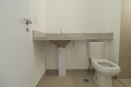 Apartamento à venda com 170m², 3 quartos e 2 vagasBanheiro da Suíte 1