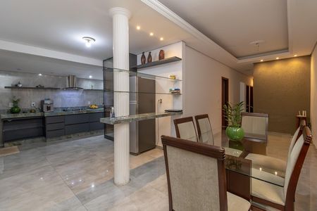 Sala de Jantar de casa à venda com 3 quartos, 170m² em Céu Azul, Belo Horizonte