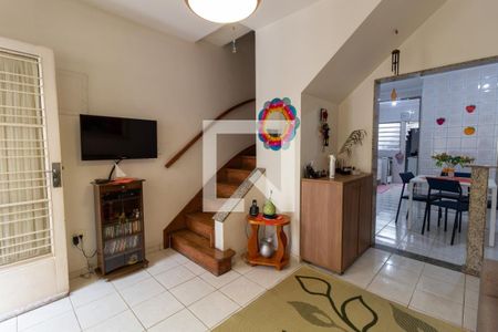 Casa à venda com 3 quartos, 180m² em Barra Funda, São Paulo