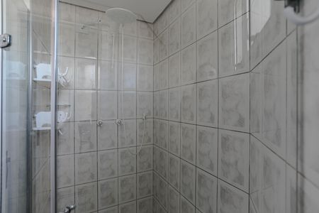 Apartamento para alugar com 54m², 2 quartos e 1 vaga Apartamento para alugar com 54m², 2 quartos e 1 vagaBanheiro