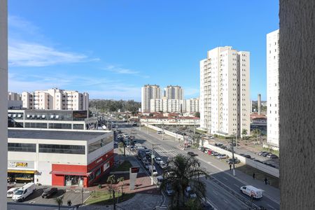 Vista - Sala de apartamento para alugar com 2 quartos, 54m² em Novo Mogilar , Mogi das Cruzes