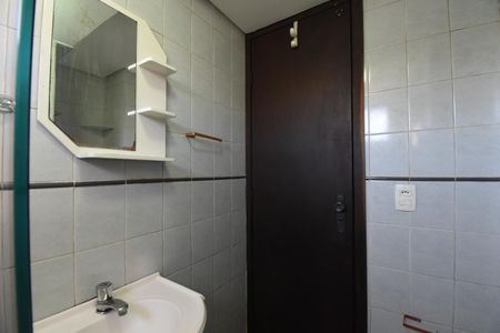 Banheiro do Studio  de kitnet/studio à venda com 1 quarto, 20m² em Centro, Curitiba