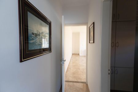 Corredor de casa para alugar com 1 quarto, 35m² em Vila Nova Mazzei, São Paulo