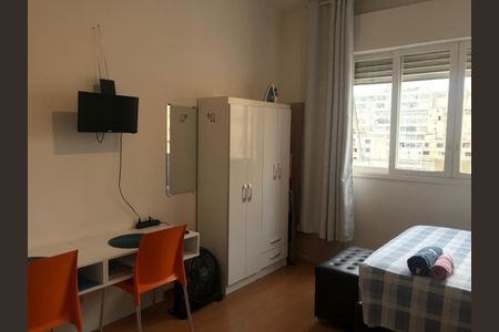 Apartamento à venda com 43m², 1 quarto e sem vaga Apartamento à venda com 43m², 1 quarto e sem vagaFoto 02