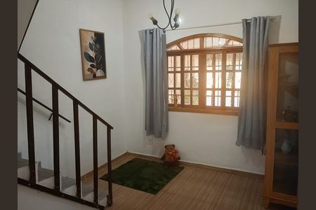Casa para alugar com 116m², 3 quartos e 2 vagas