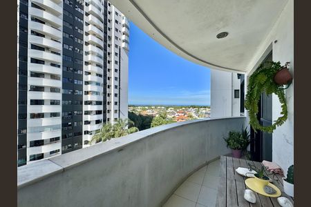 Varanda de apartamento à venda com 2 quartos, 72m² em Barra da Tijuca, Rio de Janeiro