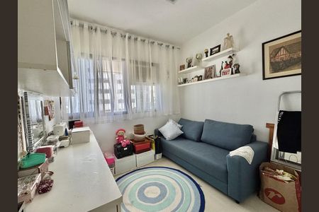 Sala de apartamento à venda com 2 quartos, 72m² em Barra da Tijuca, Rio de Janeiro