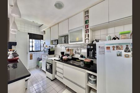 Cozinha de apartamento à venda com 2 quartos, 72m² em Barra da Tijuca, Rio de Janeiro