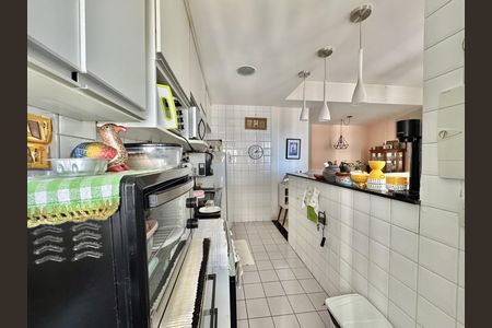 Cozinha de apartamento à venda com 2 quartos, 72m² em Barra da Tijuca, Rio de Janeiro