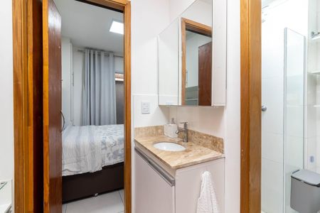 Lavatório e Banheiro de apartamento à venda com 1 quarto, 34m² em Santana, São Paulo