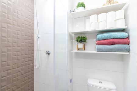 Apartamento à venda com 34m², 1 quarto e sem vaga Apartamento à venda com 34m², 1 quarto e sem vagaLavatório e Banheiro