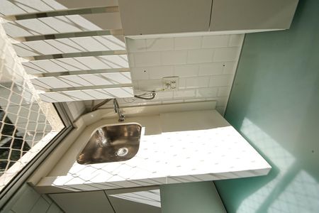Apartamento para alugar com 64m², 2 quartos e 1 vaga