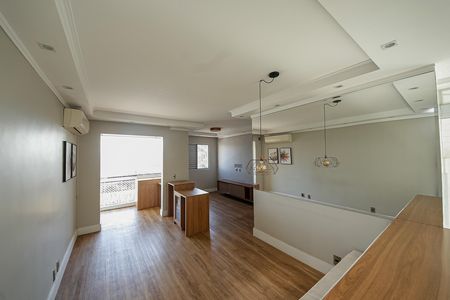 Apartamento para alugar com 64m², 2 quartos e 1 vaga