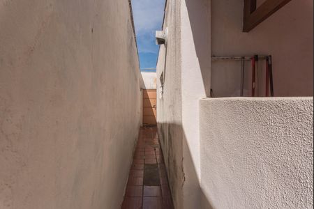 Corredor de casa à venda com 3 quartos, 250m² em Jardim Aurelia, Campinas