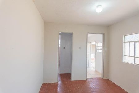 Casa à venda com 250m², 3 quartos e 2 vagas Casa à venda com 250m², 3 quartos e 2 vagasCasa 3- Sala