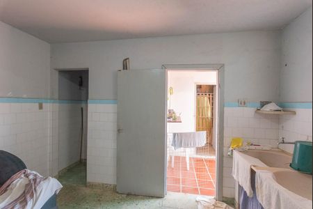 Casa à venda com 250m², 3 quartos e 2 vagas Casa à venda com 250m², 3 quartos e 2 vagasCasa 2- Cozinha