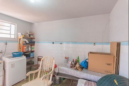 Casa à venda com 250m², 3 quartos e 2 vagas Casa à venda com 250m², 3 quartos e 2 vagasCasa 2- Cozinha