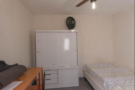 Casa à venda com 250m², 3 quartos e 2 vagas Casa à venda com 250m², 3 quartos e 2 vagasQuarto 2