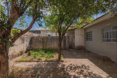Quintal de casa à venda com 3 quartos, 250m² em Jardim Aurelia, Campinas