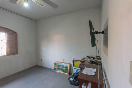 Casa à venda com 250m², 3 quartos e 2 vagas Casa à venda com 250m², 3 quartos e 2 vagasQuarto 1