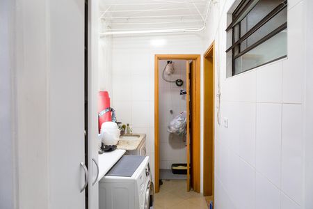 Apartamento à venda com 69m², 3 quartos e 1 vagaÁrea de Serviço