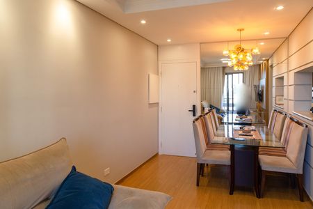 Apartamento à venda com 69m², 3 quartos e 1 vagaSala