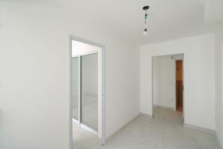 Apartamento à venda com 85m², 2 quartos e 2 vagas Apartamento à venda com 85m², 2 quartos e 2 vagasCozinha