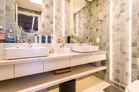 Apartamento para alugar com 120m², 1 quarto e 1 vaga Apartamento para alugar com 120m², 1 quarto e 1 vagaBanheiro