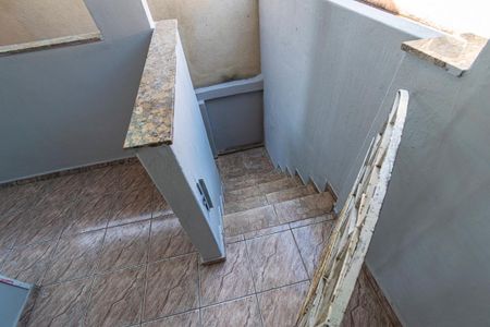 Apartamento para alugar com 70m², 2 quartos e sem vaga Apartamento para alugar com 70m², 2 quartos e sem vagaVaranda gourmet - Escada de acesso