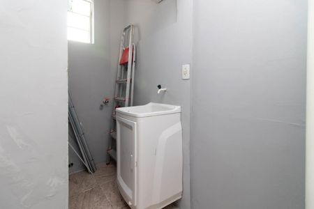 Apartamento para alugar com 29m², 1 quarto e sem vaga Apartamento para alugar com 29m², 1 quarto e sem vagaBanheiro