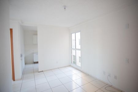 Sala de apartamento à venda com 2 quartos, 41m² em Chácaras Califórnia, Contagem
