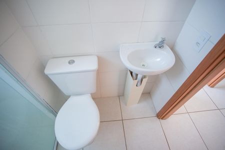 Apartamento à venda com 41m², 2 quartos e 1 vaga Apartamento à venda com 41m², 2 quartos e 1 vagaBanheiro Social