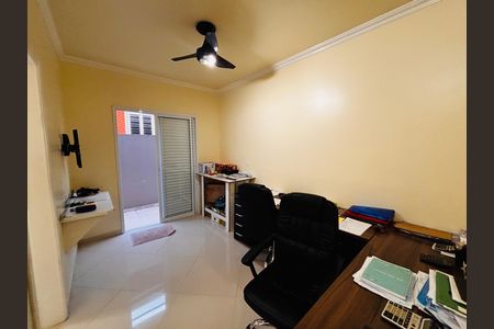 Casa de condomínio para alugar com 250m², 4 quartos e 4 vagas Casa de condomínio para alugar com 250m², 4 quartos e 4 vagasSuíte 4
