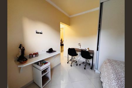 Casa de condomínio para alugar com 250m², 4 quartos e 4 vagas Casa de condomínio para alugar com 250m², 4 quartos e 4 vagasSuíte 2