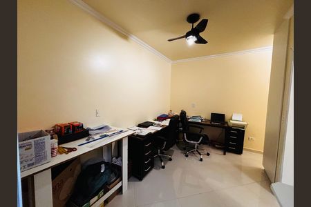 Casa de condomínio para alugar com 250m², 4 quartos e 4 vagas Casa de condomínio para alugar com 250m², 4 quartos e 4 vagasSuíte 4